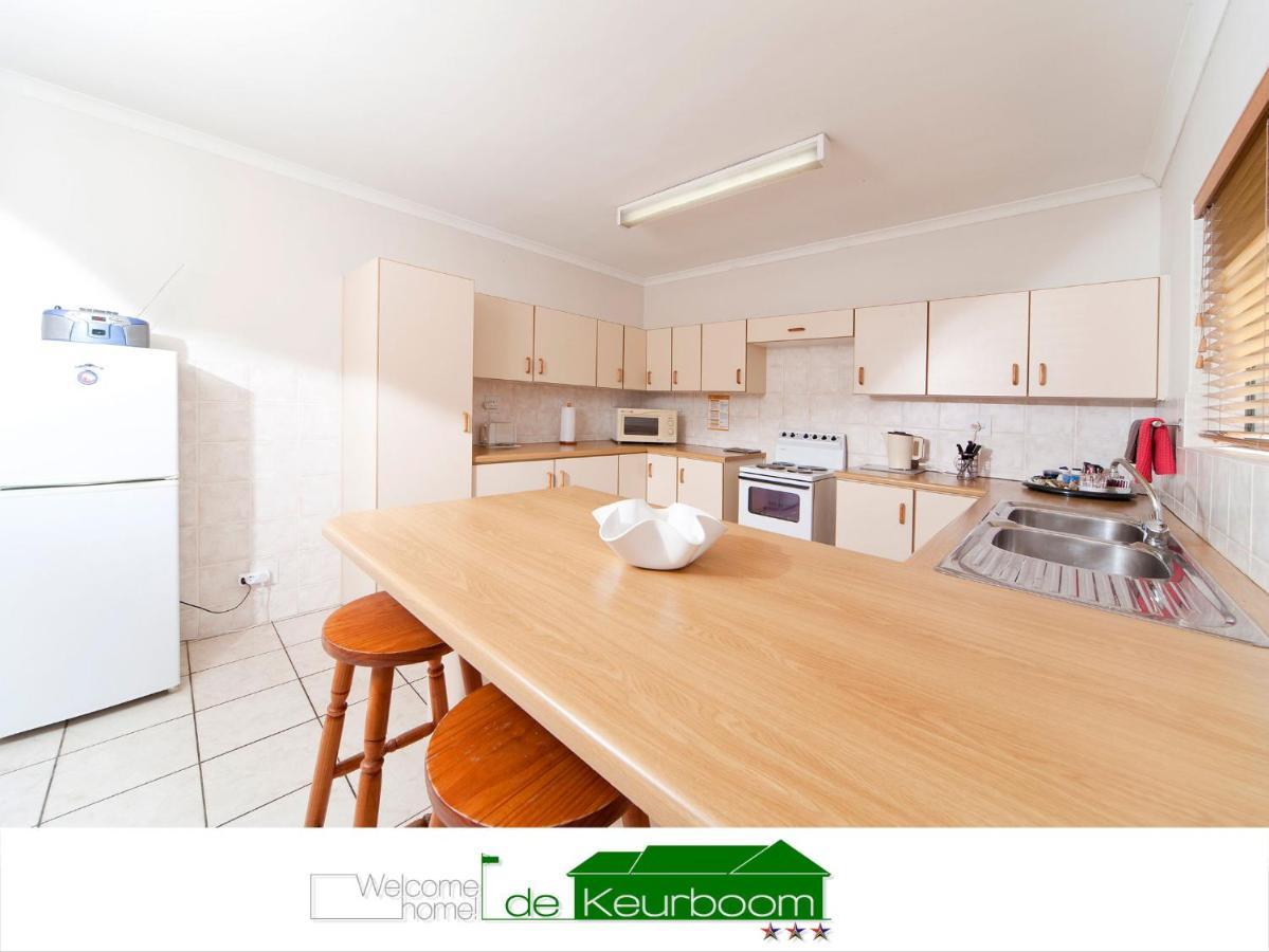 De Keurboom Guesthouse Kuils River Экстерьер фото