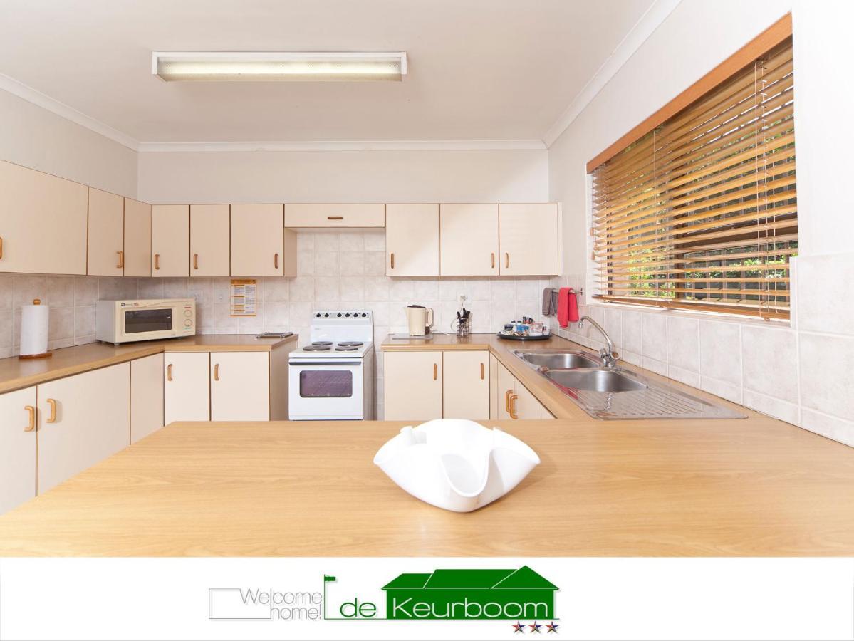 De Keurboom Guesthouse Kuils River Экстерьер фото